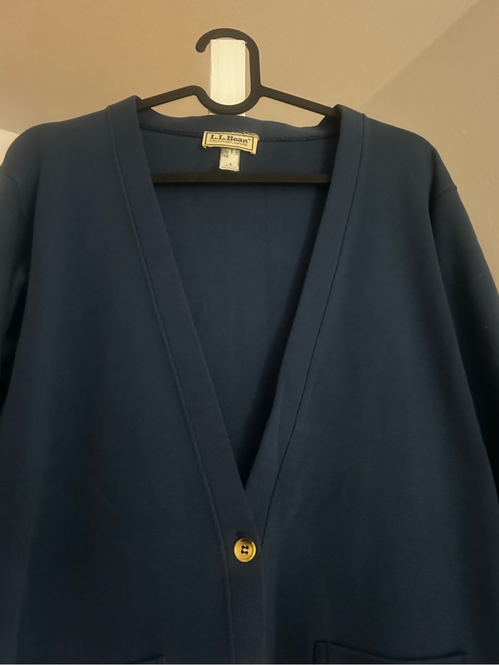 Vintage L.L Bean Navy V-Neck Button Front Women's Cardigan Sweater - Picture 4 of 7